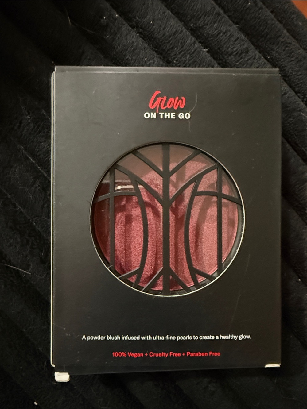 Glow On The Go Powder Blush — Deep Rose